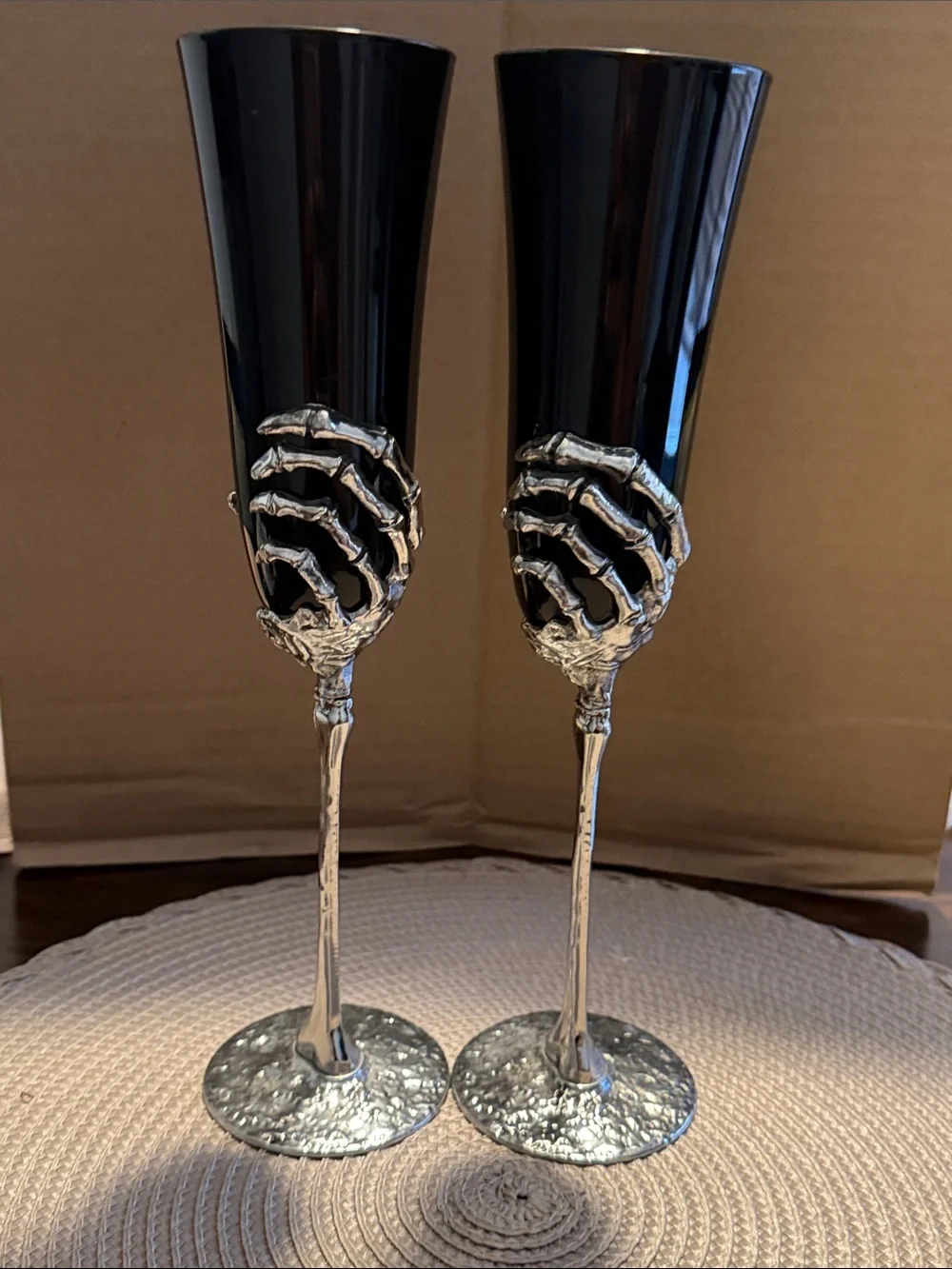 Black Wine Glassware Silver Metal Skeleton Hands Halloween Gothic HTF